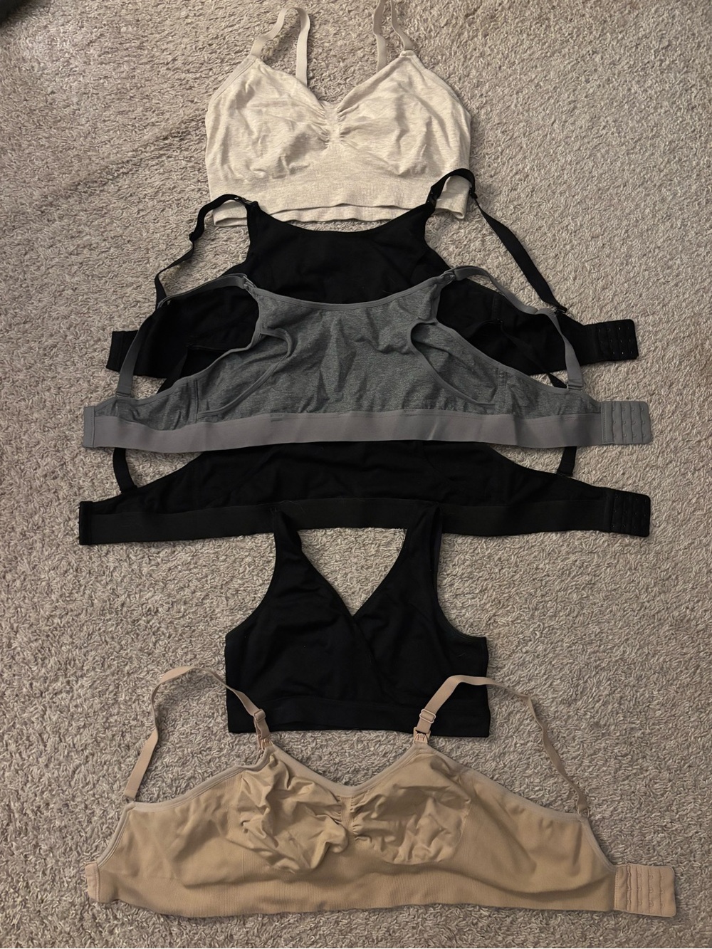 Nursing Bra Bundle, Size M (Quince, Kindred Bravely, Momcozy, Boden)